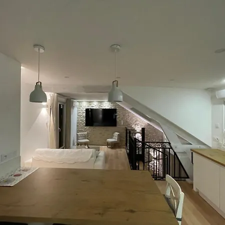 Apartament Duplex Vieux Marche Quartier Historique Wifi/parking